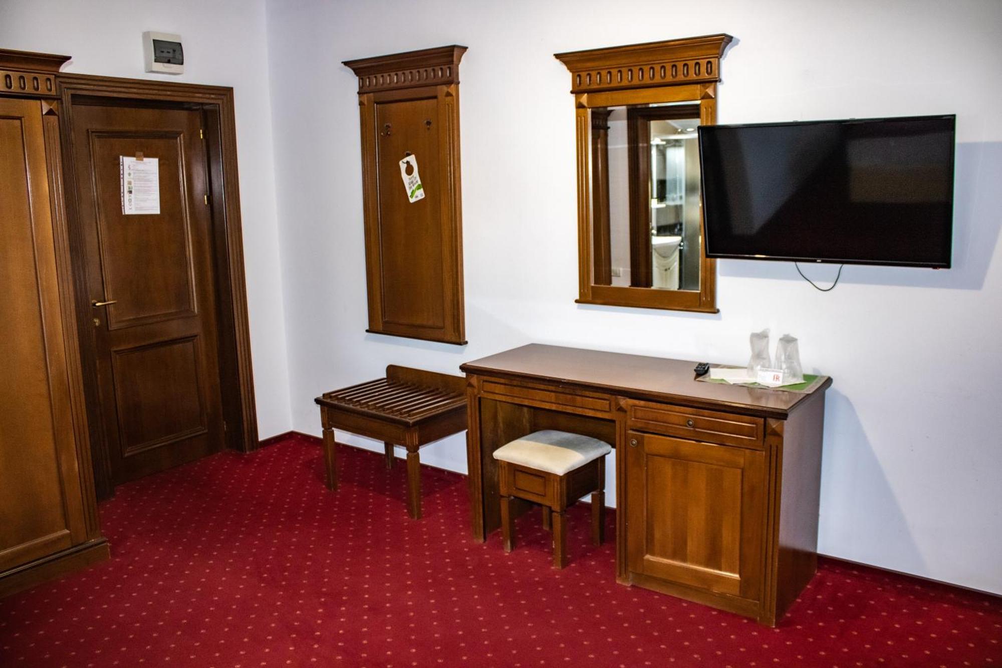 Hotel Rebis Brăila Extérieur photo