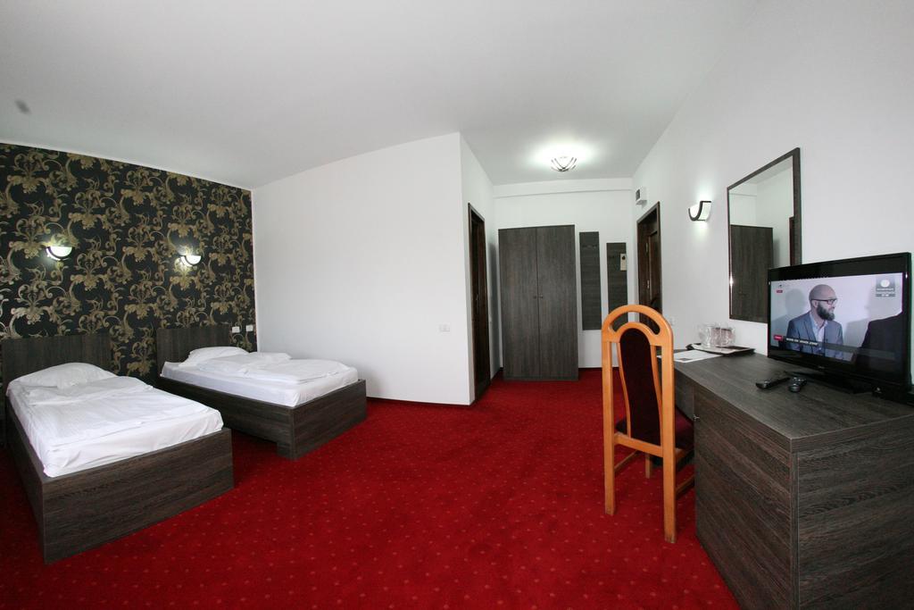 Hotel Rebis Brăila Chambre photo