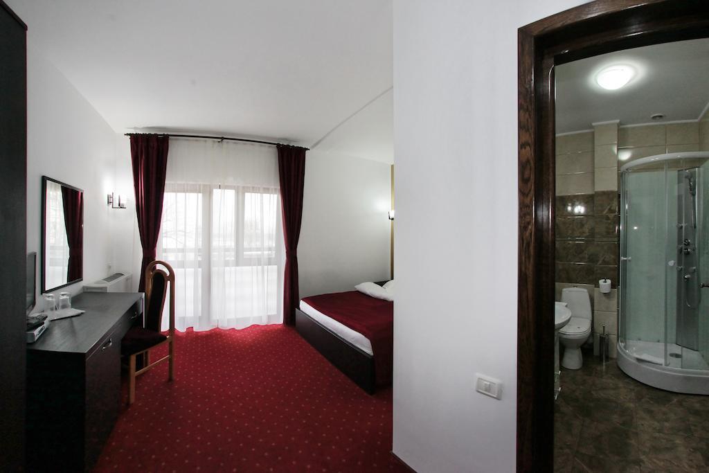 Hotel Rebis Brăila Chambre photo