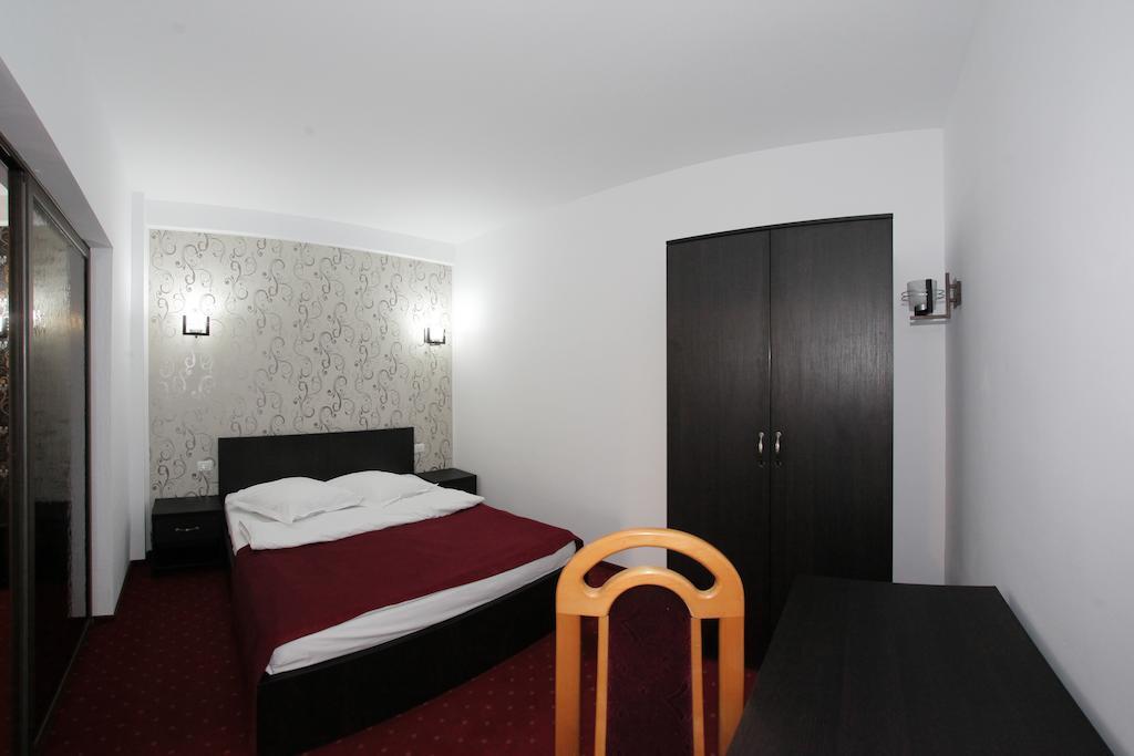 Hotel Rebis Brăila Extérieur photo